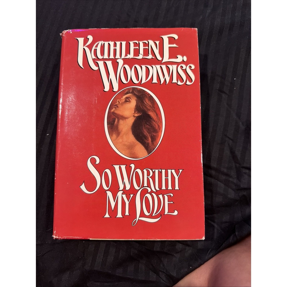 So Worthy My Love - Paperback By Woodiwiss, Kathleen E. - F20